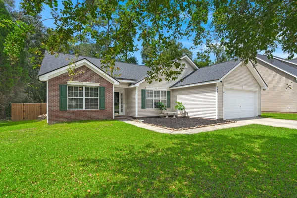 182 HAINSWORTH DR