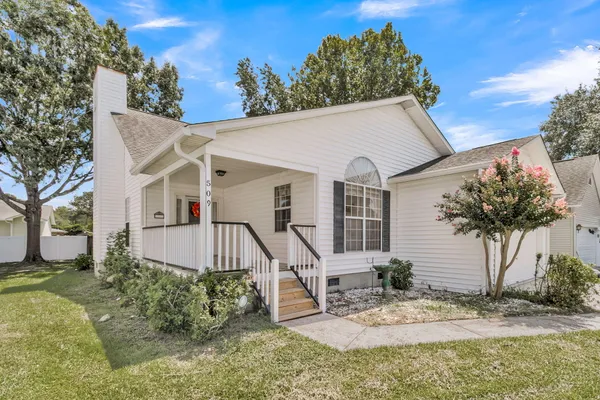 509 BEECHCRAFT ST