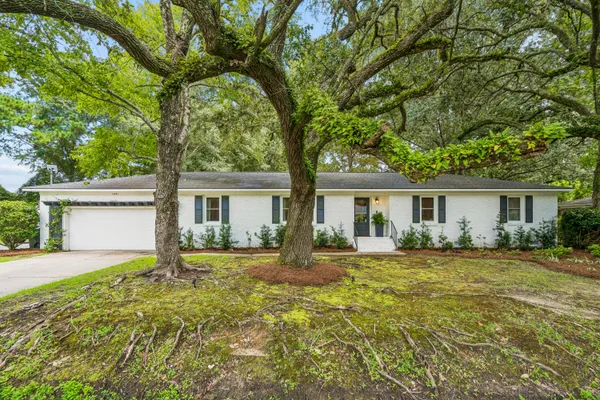 1421 TARA RD