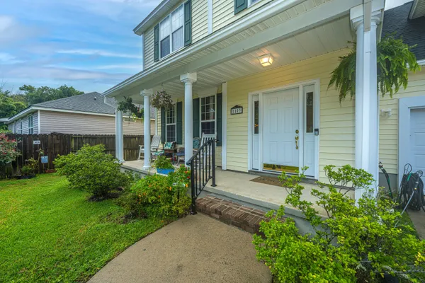 1103 STARWOOD CT