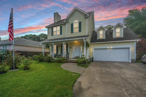 1103 STARWOOD CT
