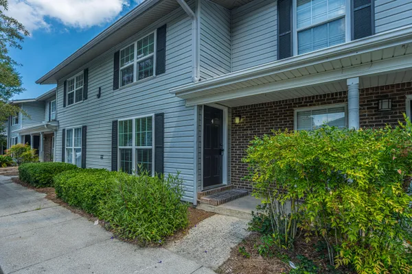 2494 ETIWAN AVE 4J