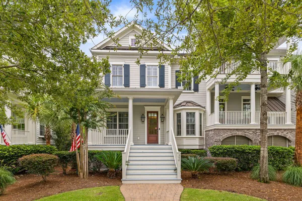 298 ISLAND PARK DR