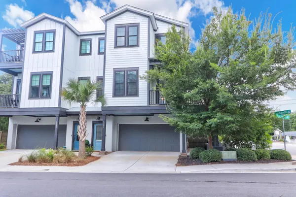 1201 GATCH CT