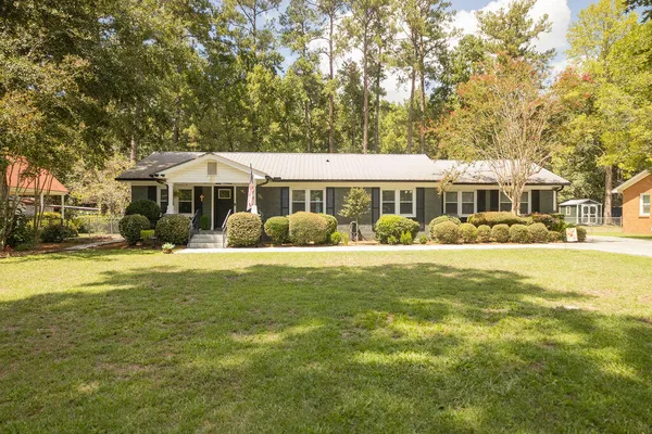 114 SHARON DR
