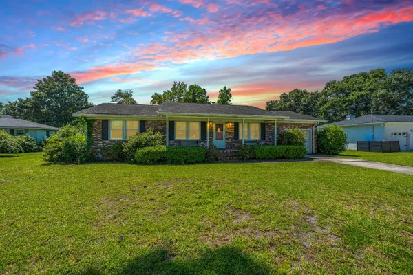 1259 ROBIN RD