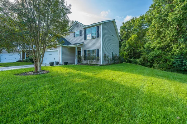 325 FOSTER GREENS CT