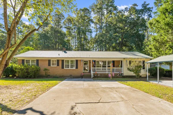 119 SHARON DR