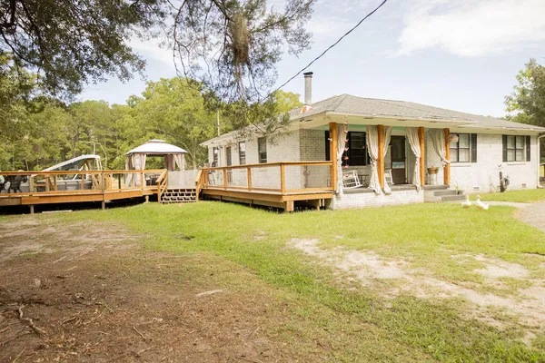10007 JACKSONBORO RD