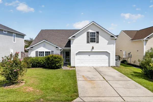 110 CHERRY LAUREL LN