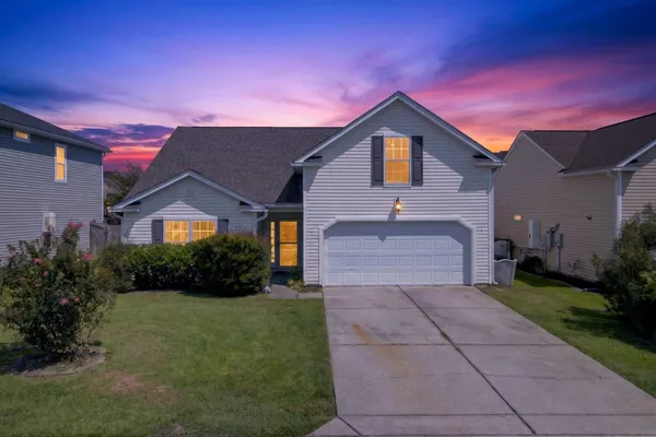 110 CHERRY LAUREL LN