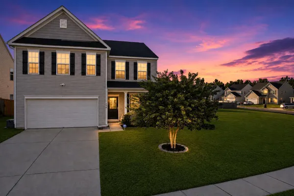 144 WEEPING CYPRESS DR