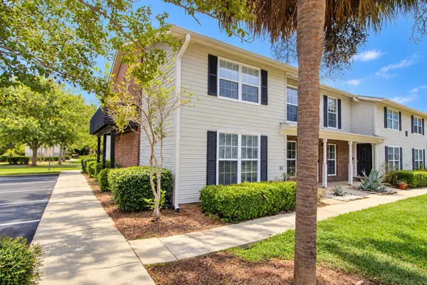 2494 ETIWAN AVE 1H