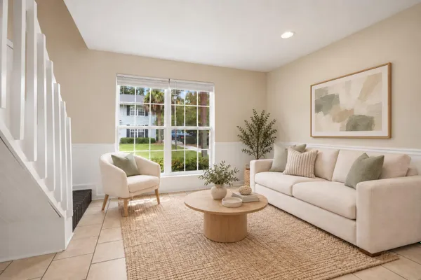 2494 ETIWAN AVE 1H