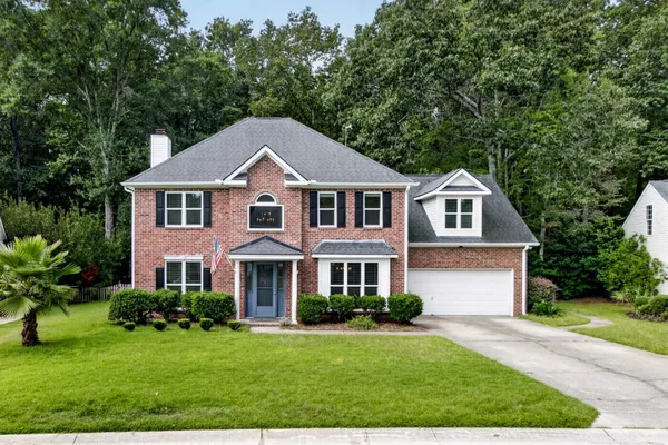 1132 BLACK RUSH CIR
