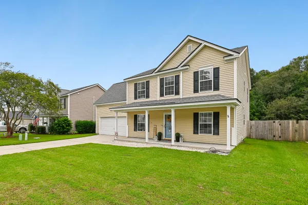 321 EAGLE RIDGE RD