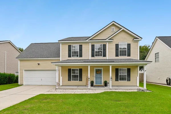 321 EAGLE RIDGE RD