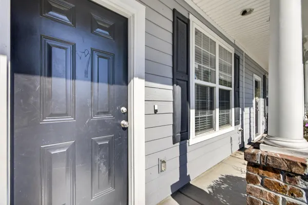 407 HEMINGWAY CIR
