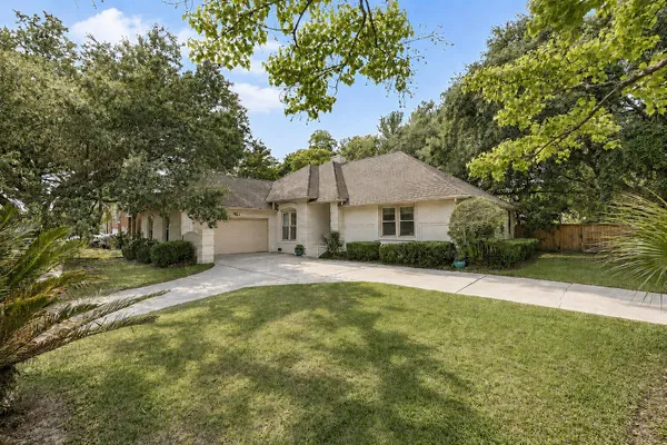 2363 EADES LN