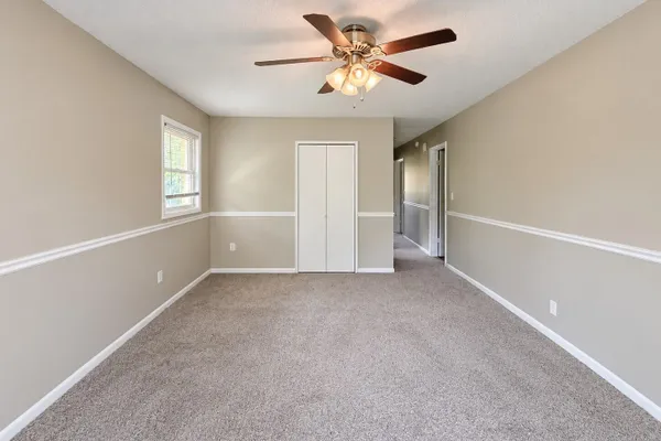 385 PRICE ST