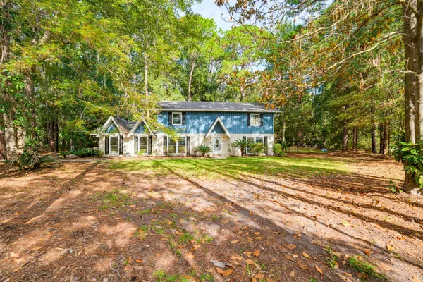 2 RIVERS CT