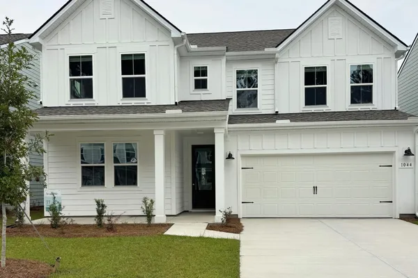 1044 BOYINGTON DR