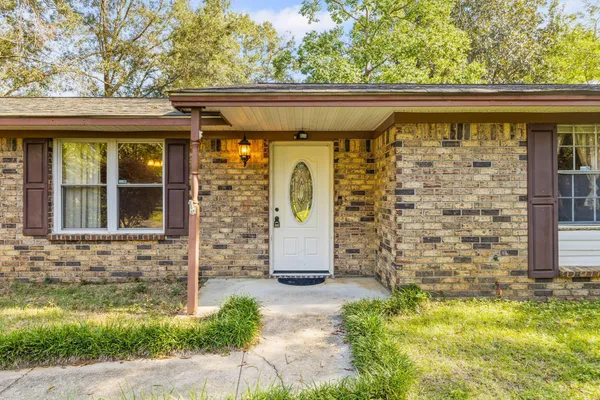 107 BRISTOW DR