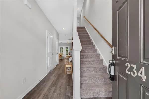 234 BUCHANAN CIR
