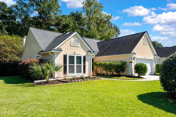 326 CABRILL DR