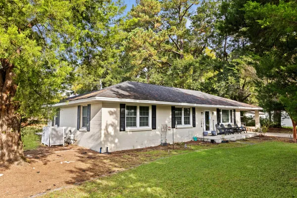 161 KATE ST