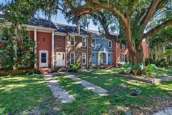 1288 ASHLEY HALL RD