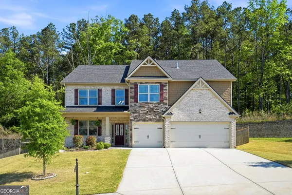 2715 RIDGE MANOR DR