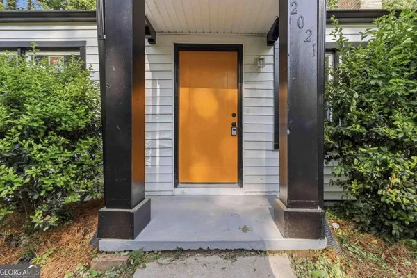 2021 CONRAD AVE