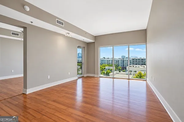 4561 OLDE PERIMETER WAY 608