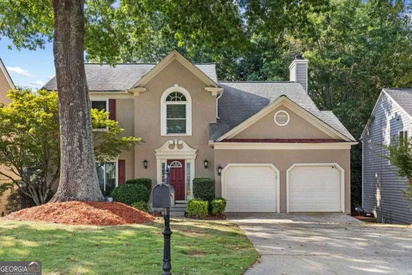 2555 KINGSBROOKE LN
