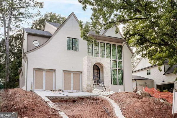 2756 WINDING LN