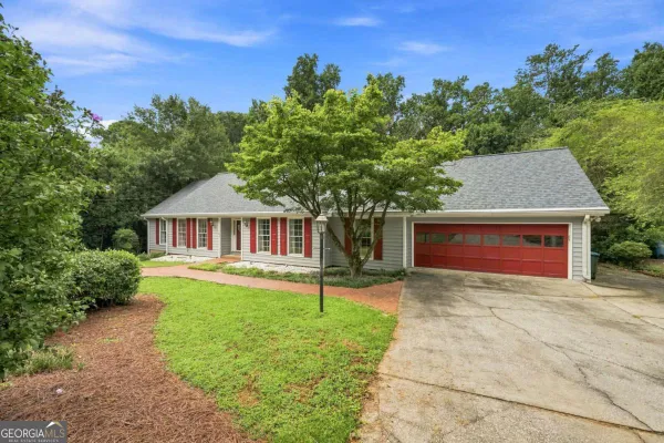 1599 RANGEWOOD DR