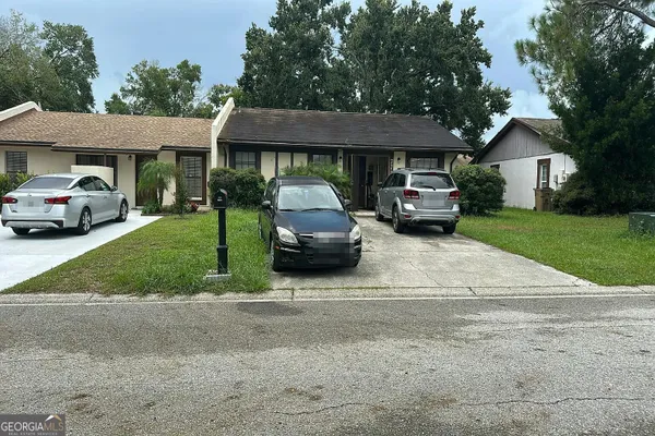 7711 GLADES CT