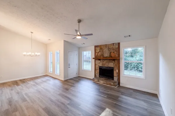 5857 MISTYVIEW DR