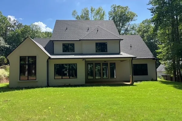 79 HUNTERS WAY
