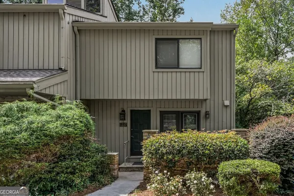 1237 DRUID KNOLL DR