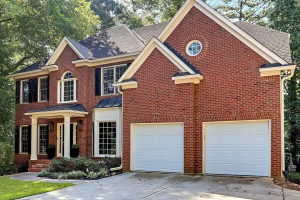 4912 CHIMNEY OAKS DR