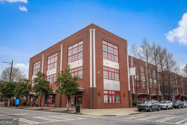 572 EDGEWOOD AVE 314