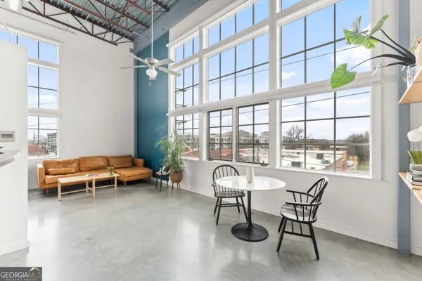 572 EDGEWOOD AVE 314