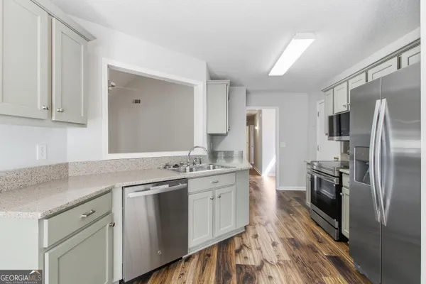 3104 BAKER PLANTATION CT
