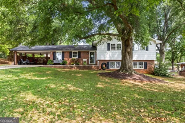 20 OAKDALE DR