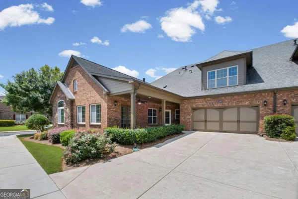 4206 LANIER RIDGE WALK 504
