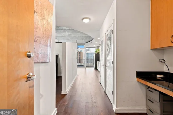 400 W PEACHTREE ST 2107