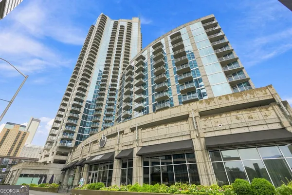 400 W PEACHTREE ST 2107