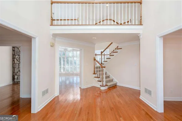 537 DELPHINIUM WAY